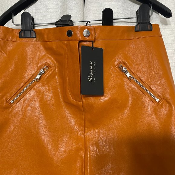 SHINESTAR Mini Skirt. Color orange. Faux Leather. Size L - Picture 2 of 11